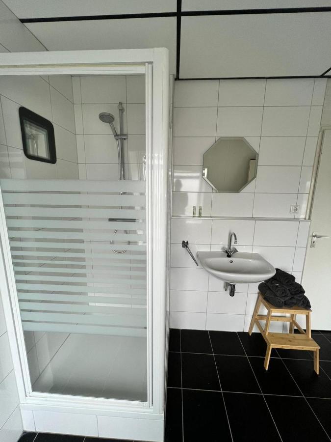 Rogat Hotel De Raket מראה חיצוני תמונה