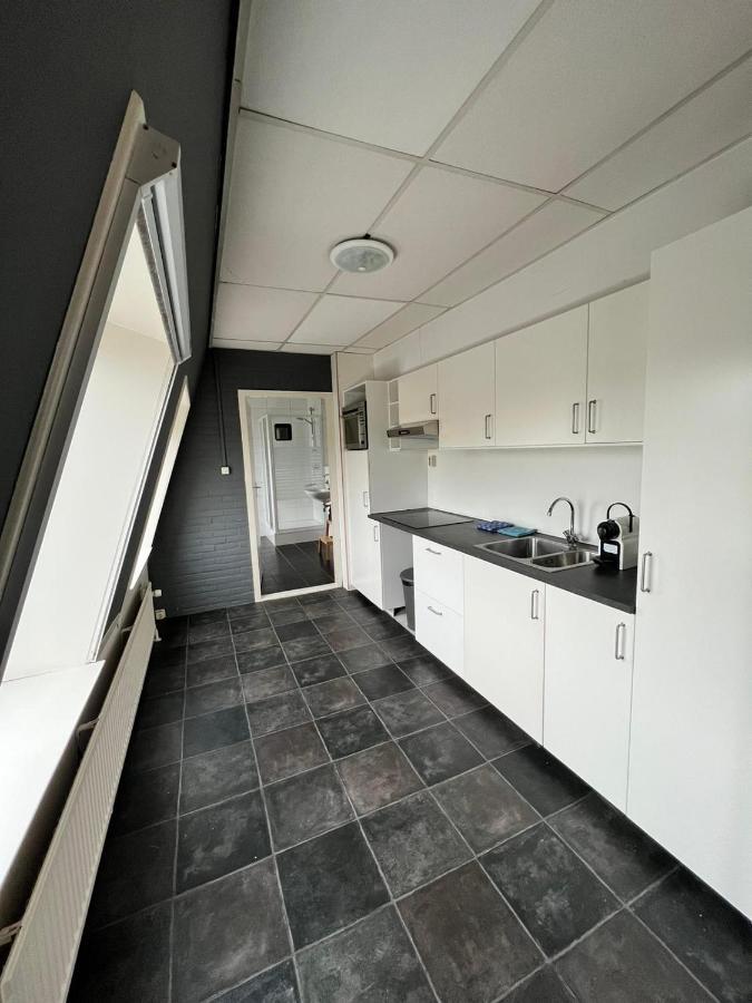 Rogat Hotel De Raket מראה חיצוני תמונה